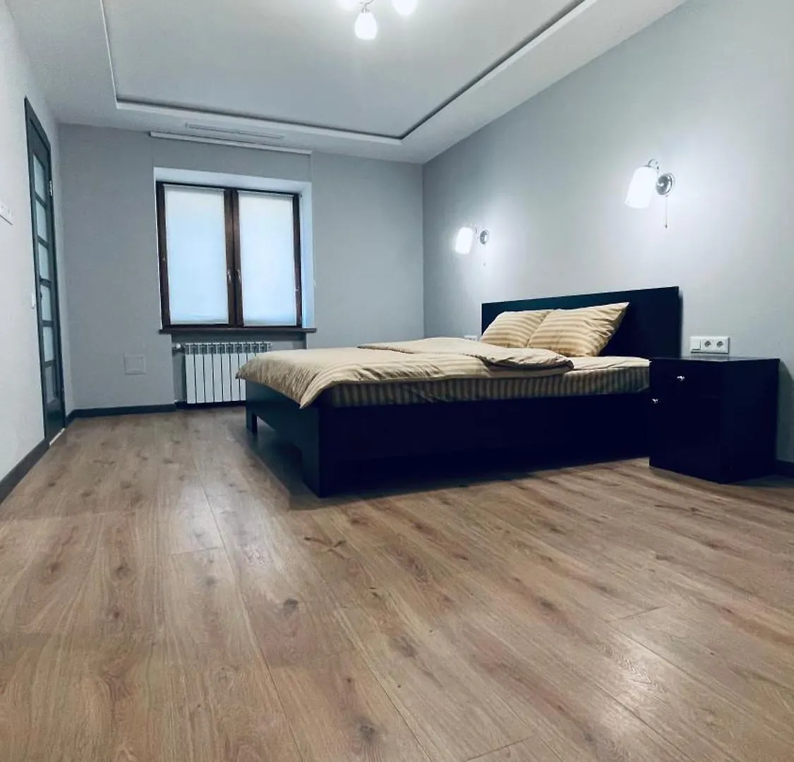 Apartamento Апартаменти Біля Залізничного Вокзалу Kiev Ucrânia