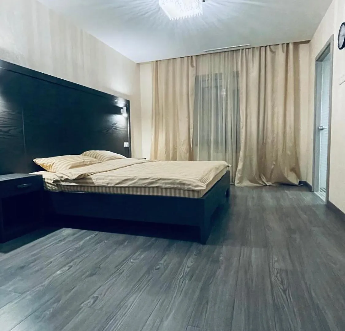 Apartamento Апартаменти Біля Залізничного Вокзалу Kiev Ucrânia